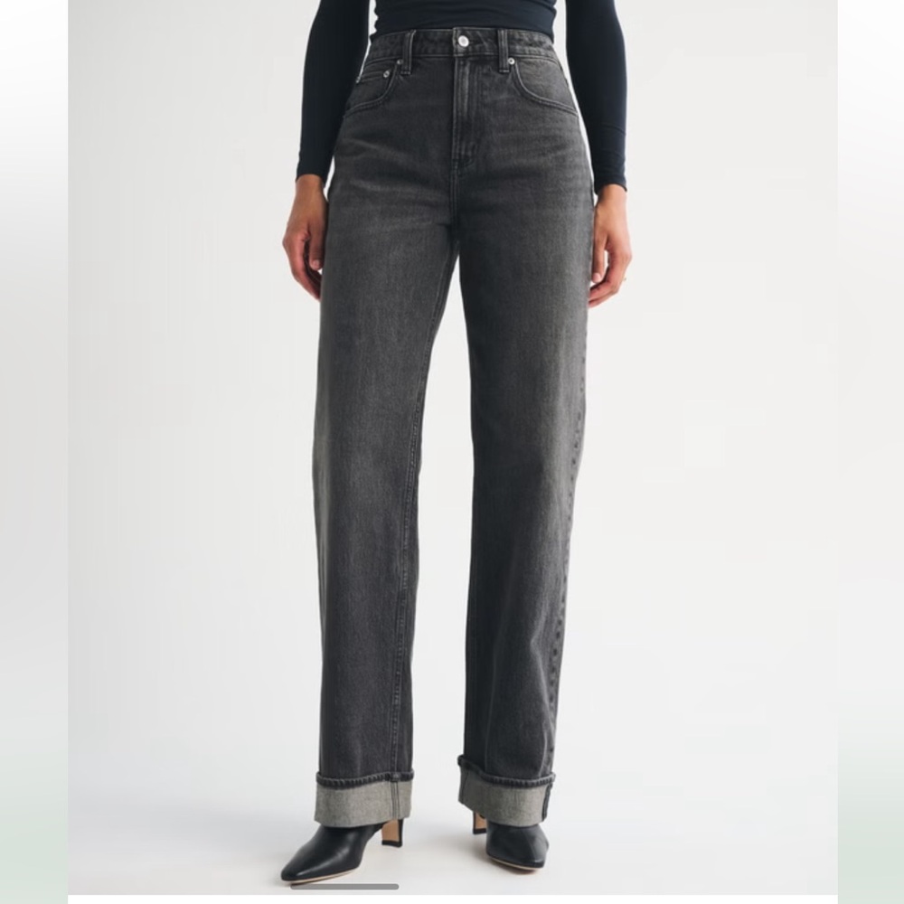 AF Curve Love 90’s Relaxed High Rise Cuffed Hem Jean